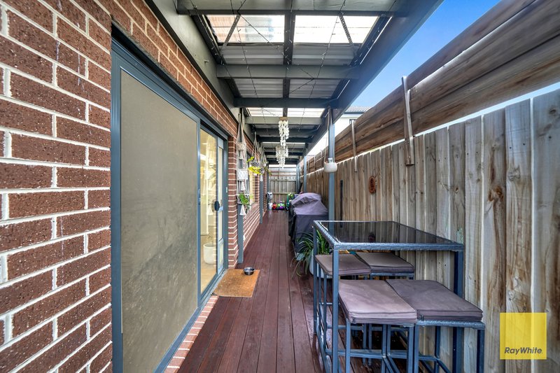 Photo - 37 Bodalla Drive, Tarneit VIC 3029 - Image 15