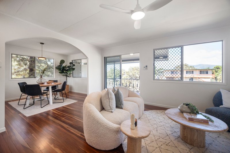 Photo - 37 Bokirana Crescent, Kirwan QLD 4817 - Image 5