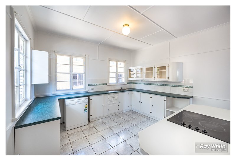 Photo - 37 Brae Street, The Range QLD 4700 - Image 21