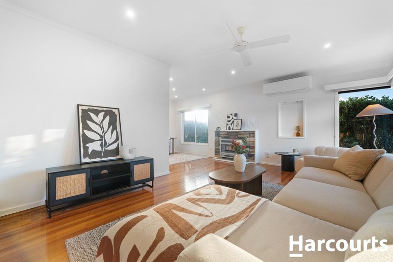 Photo - 37 Branton Road, Hoppers Crossing VIC 3029 - Image 4