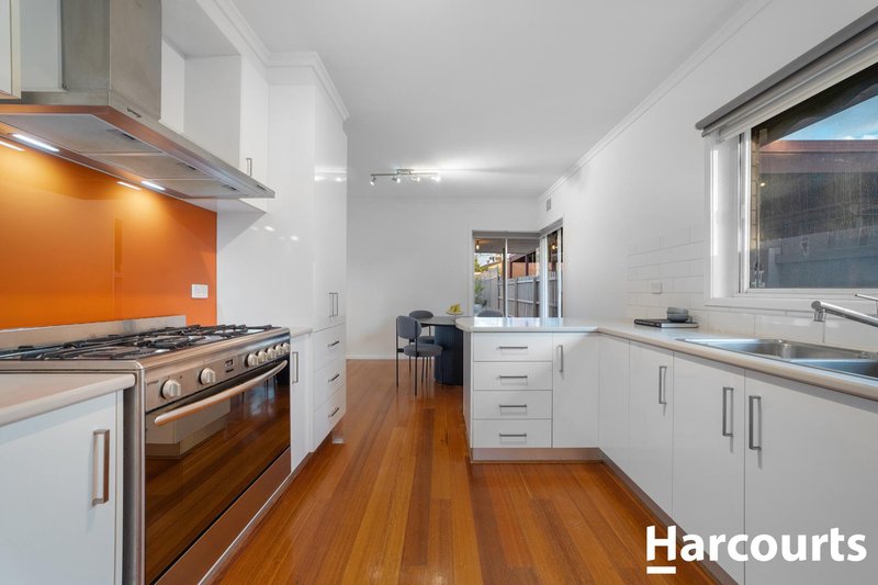 Photo - 37 Branton Road, Hoppers Crossing VIC 3029 - Image 6