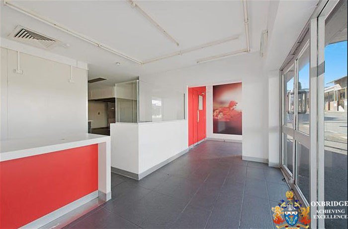 Photo - 37 Brisbane Street, Ipswich QLD 4305 - Image 2