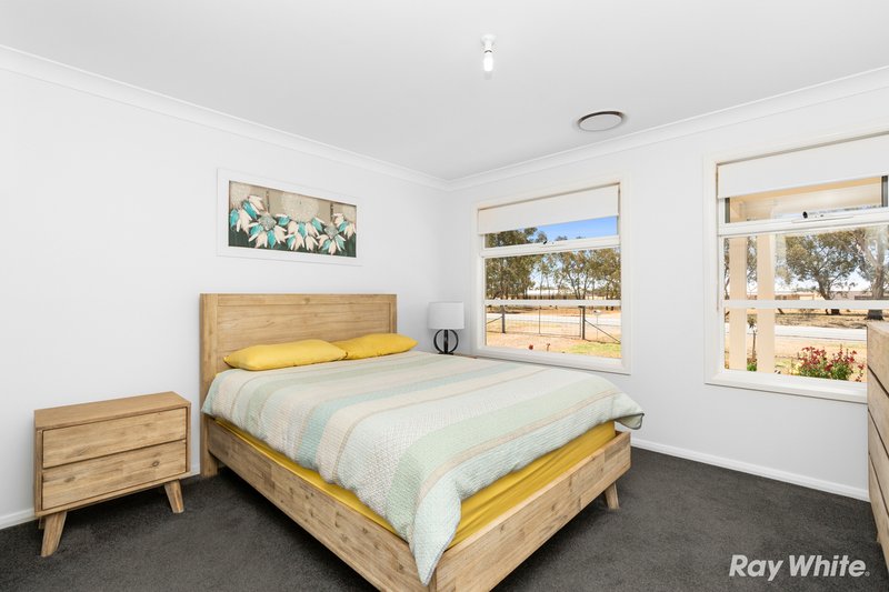 Photo - 37 Broad Street, Old Junee NSW 2652 - Image 10