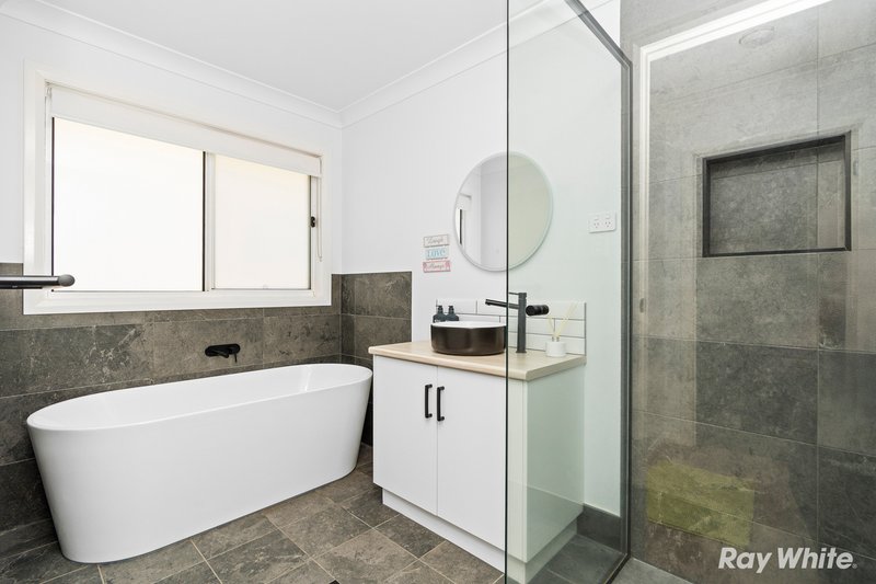 Photo - 37 Broad Street, Old Junee NSW 2652 - Image 13