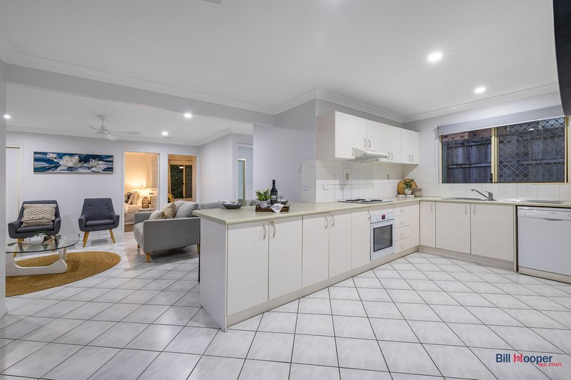 Photo - 37 Brookvale Drive, Underwood QLD 4119 - Image 3