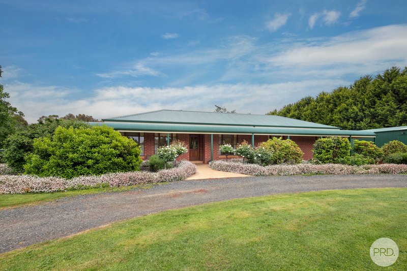 Photo - 37 Brougham Street, Gordon VIC 3345 - Image 2