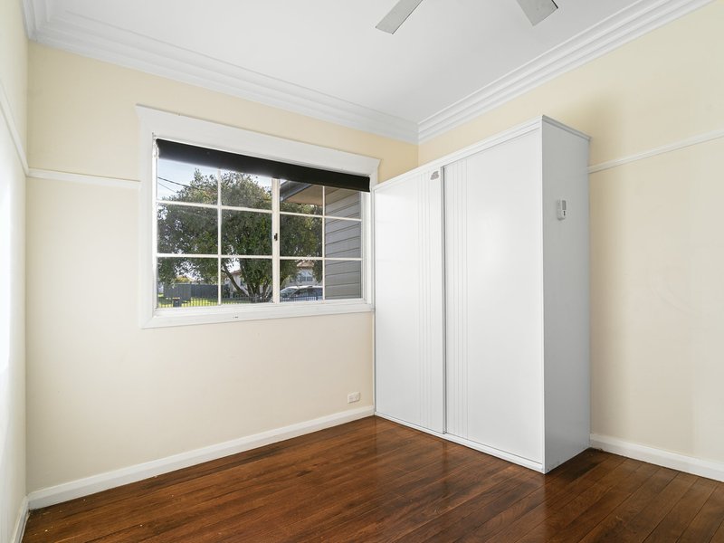 Photo - 37 Bruntnell Street, Taree NSW 2430 - Image 11