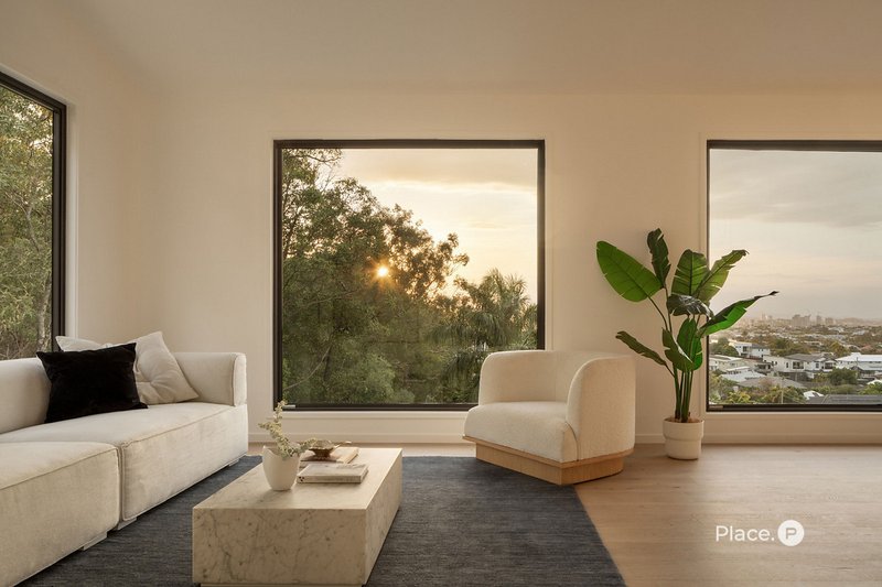 Photo - 37 Brussels Avenue, Morningside QLD 4170 - Image 8