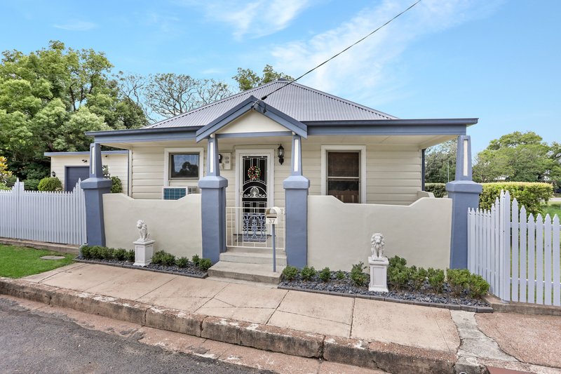 Photo - 37 Bull Street, Maitland NSW 2320 - Image 1