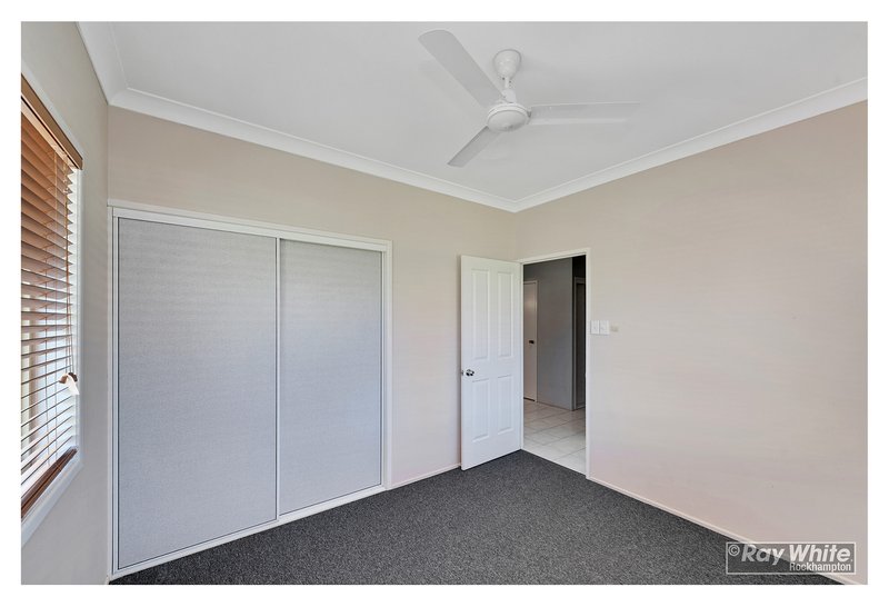 Photo - 37 Bulman Street, Norman Gardens QLD 4701 - Image 19