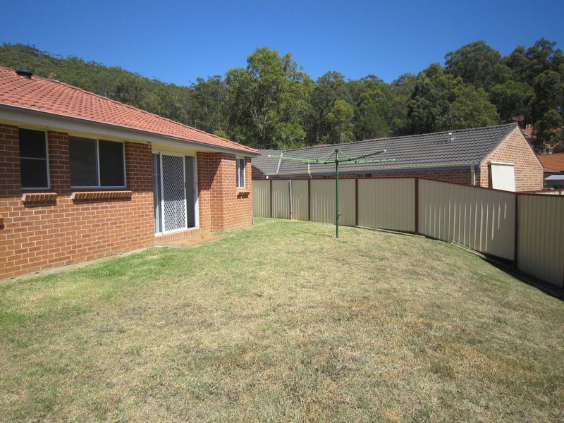 Photo - 37 Burbank Drive, Tuggerah NSW 2259 - Image 3