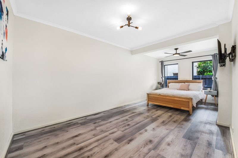 Photo - 3/7 Burns Avenue, Clayton South VIC 3169 - Image 5