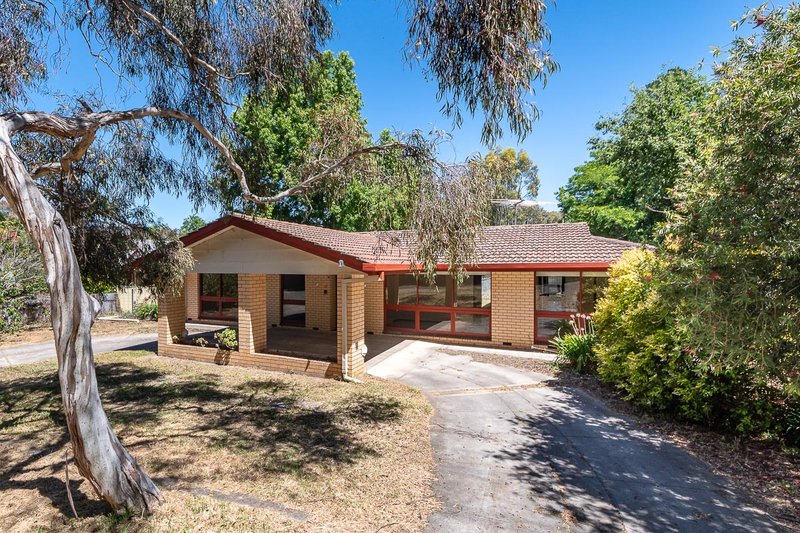 Photo - 37 Cameron Road, Mount Barker SA 5251 - Image 2