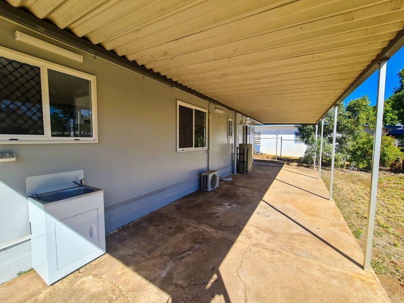 Photo - 37 Campbell Street, Mount Isa QLD 4825 - Image 10