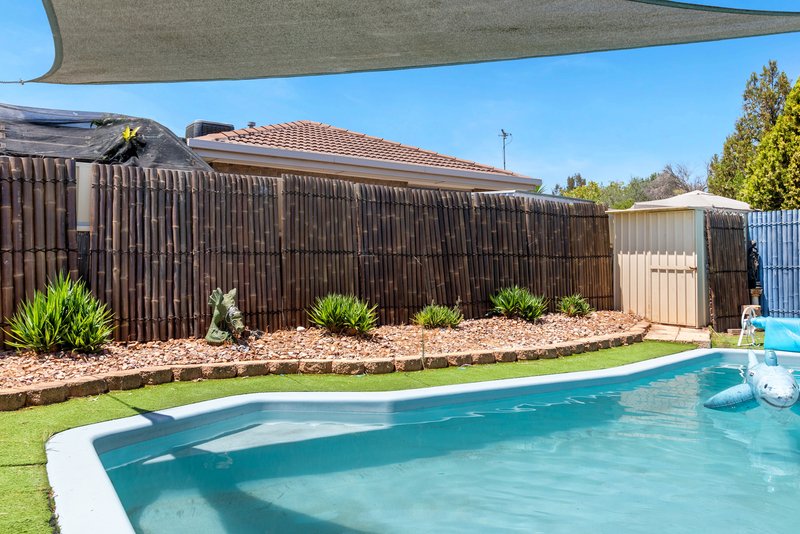 Photo - 37 Carob Crescent, Craigmore SA 5114 - Image 24