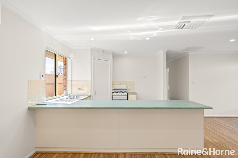 Photo - 37 Castle Court, Blakeview SA 5114 - Image 7