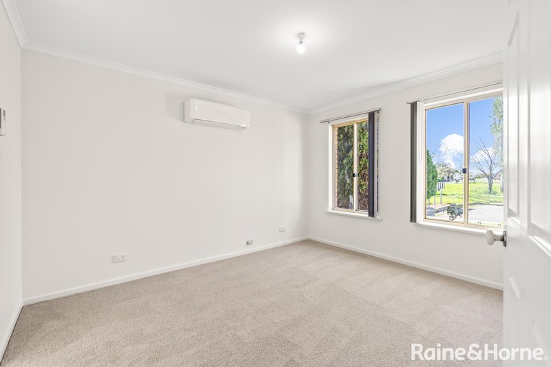Photo - 37 Castle Court, Blakeview SA 5114 - Image 8