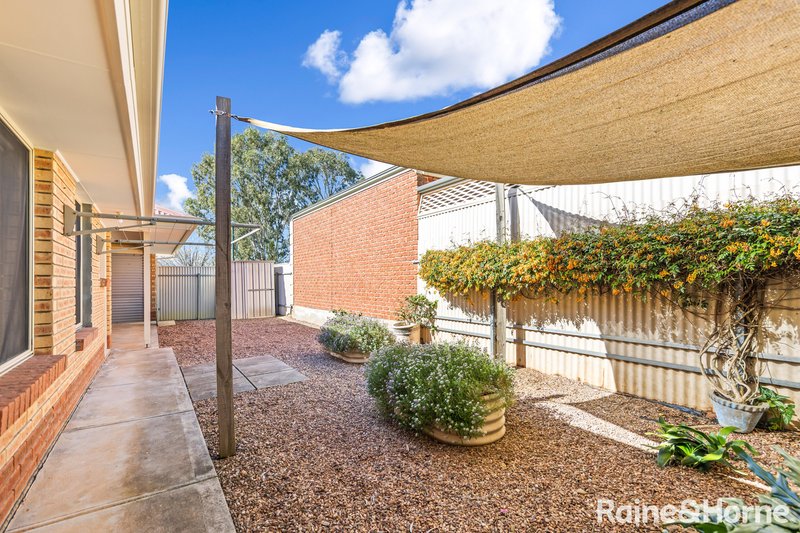 Photo - 37 Castle Court, Blakeview SA 5114 - Image 15