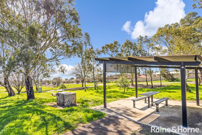 Photo - 37 Castle Court, Blakeview SA 5114 - Image 16