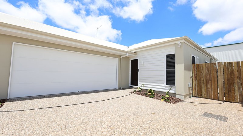 Photo - 37 Catto Street, Centenary Heights QLD 4350 - Image 25