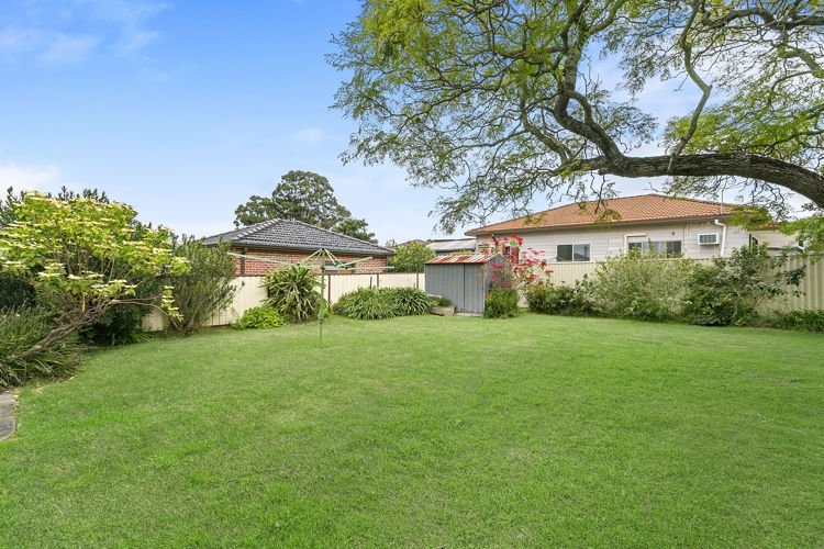 Photo - 37 Cecil Street, Guildford NSW 2161 - Image 7