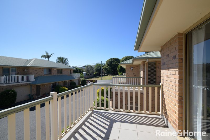 Photo - 3/7 Central Lane, Gladstone Central QLD 4680 - Image 9