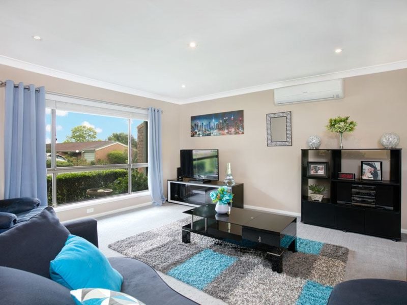 Photo - 3/7 Chapel Lane, Baulkham Hills NSW 2153 - Image 2