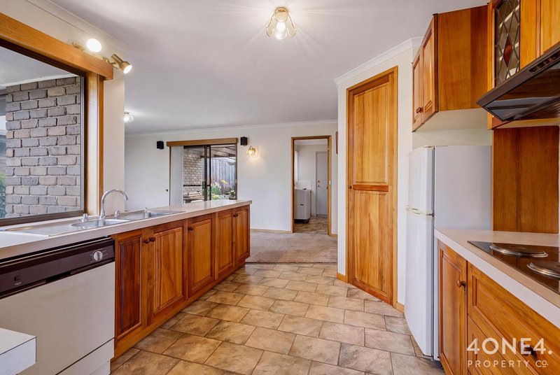 Photo - 37 Chardonnay Drive, Berriedale TAS 7011 - Image 6