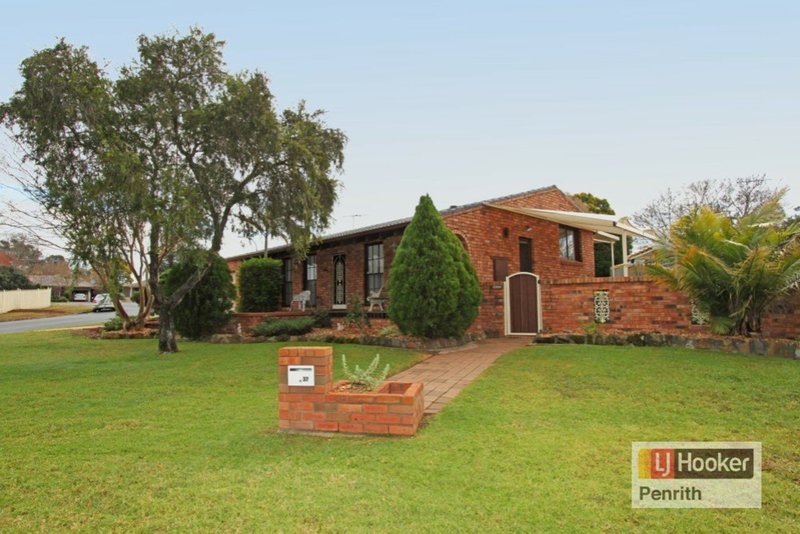 37 Charles Sturt Drive, Werrington County NSW 2747