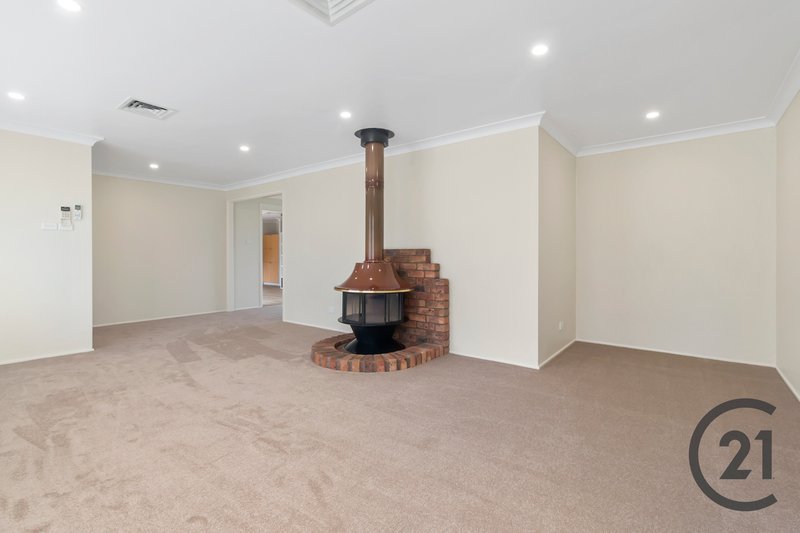 37 Charlton Avenue, Chipping Norton NSW 2170