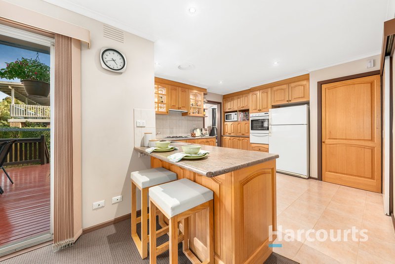 Photo - 37 Chartwell Drive, Wantirna VIC 3152 - Image 4