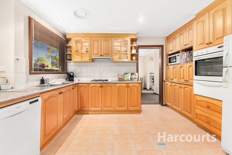 Photo - 37 Chartwell Drive, Wantirna VIC 3152 - Image 5