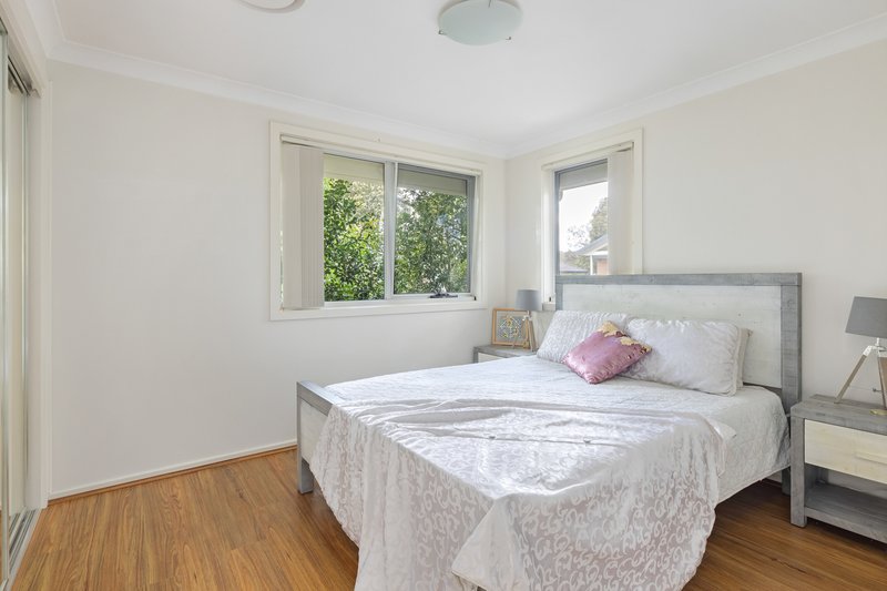 Photo - 37 Cobden Parkes Crescent, Lidcombe NSW 2141 - Image 4