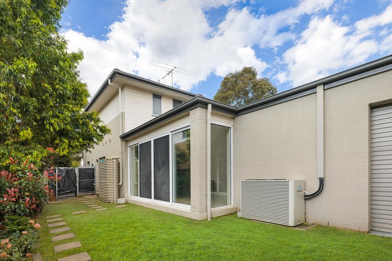 Photo - 37 Cobden Parkes Crescent, Lidcombe NSW 2141 - Image 13