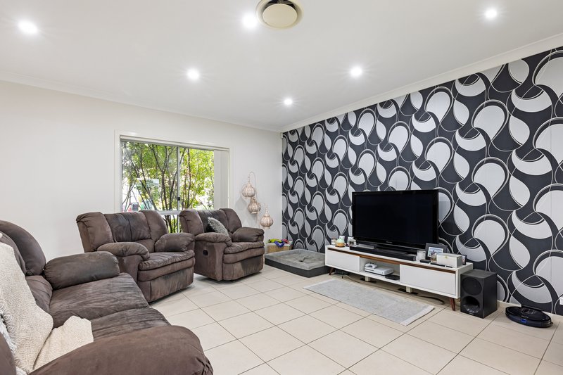 Photo - 37 Cobden Parkes Crescent, Lidcombe NSW 2141 - Image 14