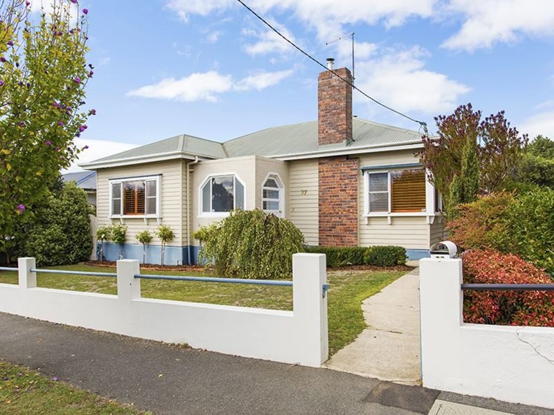 37 Como Crescent, Newstead TAS 7250