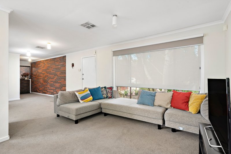 Photo - 3/7 Condah Court, Ashwood VIC 3147 - Image 2