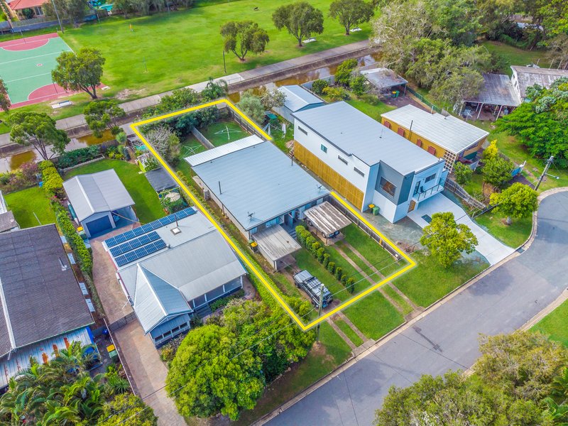Photo - 37 Conley Street, Clontarf QLD 4019 - Image 14