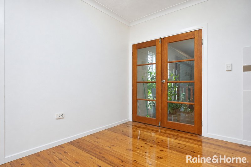 Photo - 37 Constance Drive, Kelso QLD 4815 - Image 4