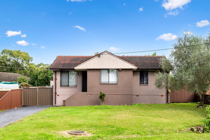 37 Coonong Street, Busby NSW 2168