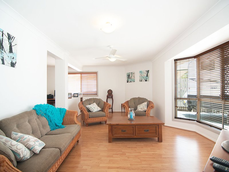 Photo - 37 Cosette Street, Bracken Ridge QLD 4017 - Image 4