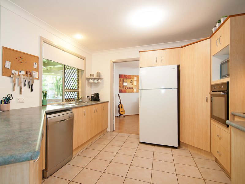 Photo - 37 Cosette Street, Bracken Ridge QLD 4017 - Image 9