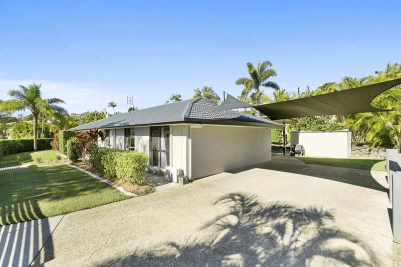 Photo - 37 Cottesloe Drive, Robina QLD 4226 - Image 5