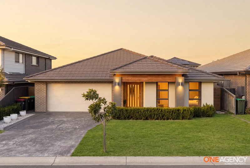 Photo - 37 Courtney Loop, Oran Park NSW 2570 - Image 1