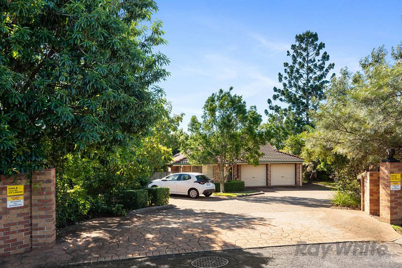 Photo - 37 Cressida Street, Sunnybank Hills QLD 4109 - Image 10