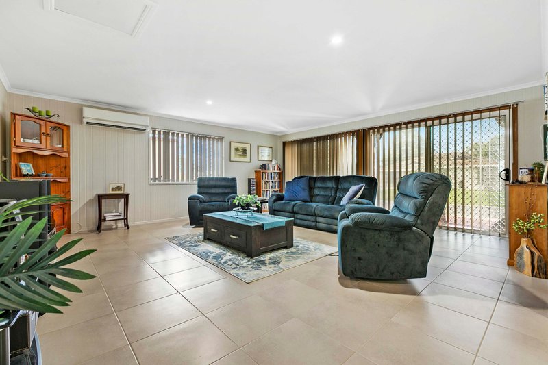 Photo - 37 Cromdale Circuit, Kawungan QLD 4655 - Image 12