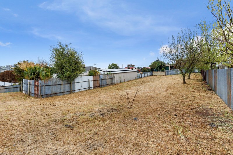 Photo - 37 Crown Street, Junee NSW 2663 - Image 6