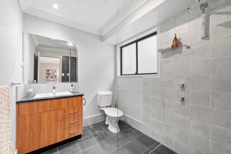 Photo - 37 Cupania Crescent, Garden Suburb NSW 2289 - Image 9