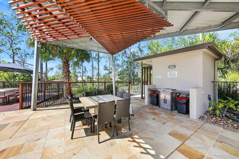 Photo - 37 Cypress Circuit, Coomera QLD 4209 - Image 17