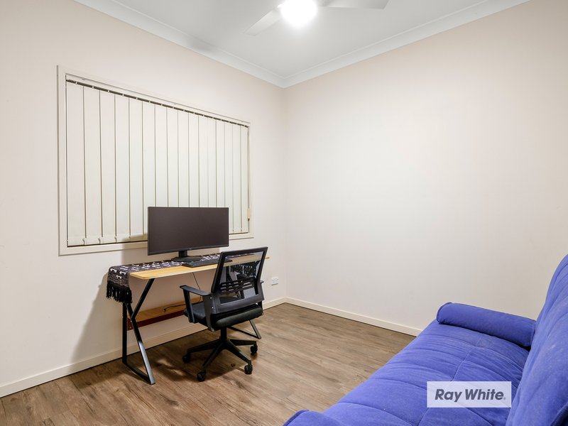 Photo - 37 Dandenong Street, Forest Lake QLD 4078 - Image 14